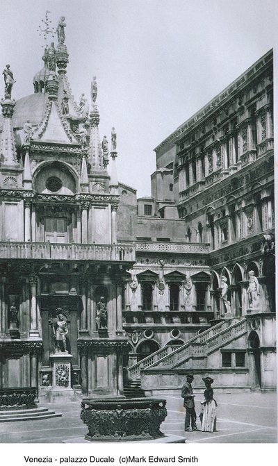 Der Palazzo Ducale und Scala dei Giganti von Italian Photographer